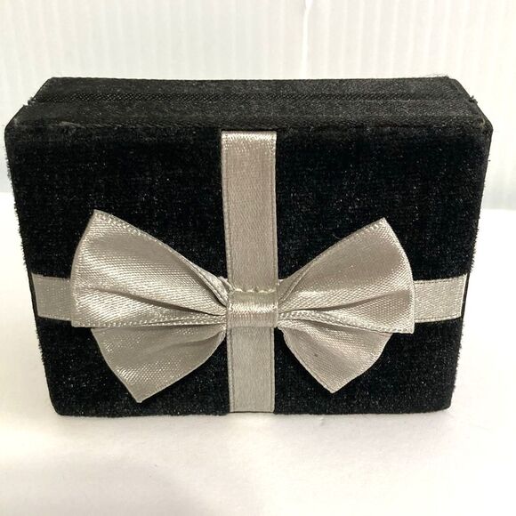 Australian Crystal JULY Ruby Birthstone Earrings and 18 inch Necklace Set - Picture 8 of 8